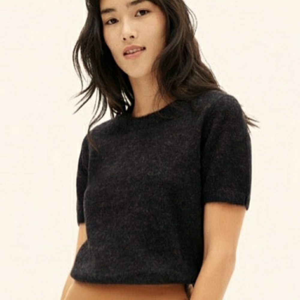 Everlane Baby Alpaca Black Sweater T-shirt